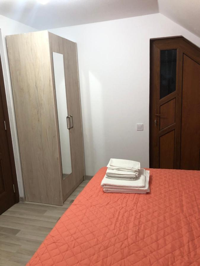 Hotel Casa Todea Cîmpeni Exteriér fotografie