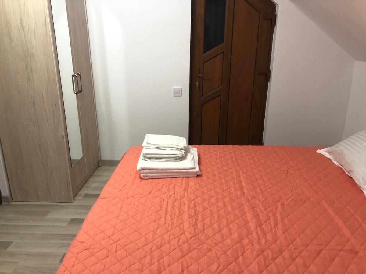 Hotel Casa Todea Cîmpeni Exteriér fotografie